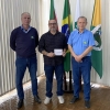Cooperoque destina R$ 10.000,00 para a Polícia Civil